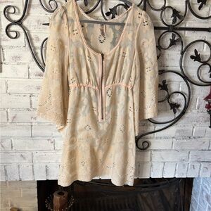 Free People Beige Lace cover up with Pink Accents Sz S